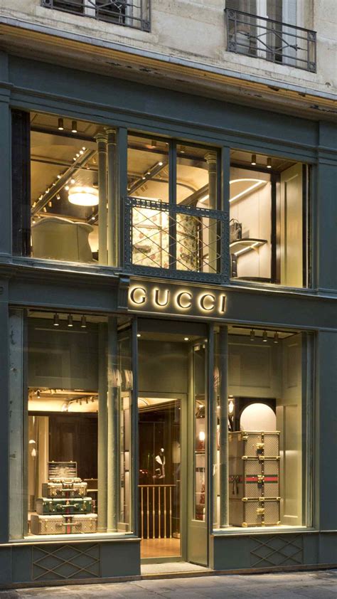 gucci paris